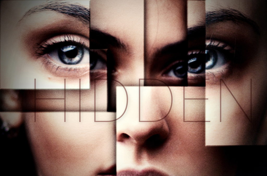 Fractal Mirror Pieces Photo Effect (PSD Format)