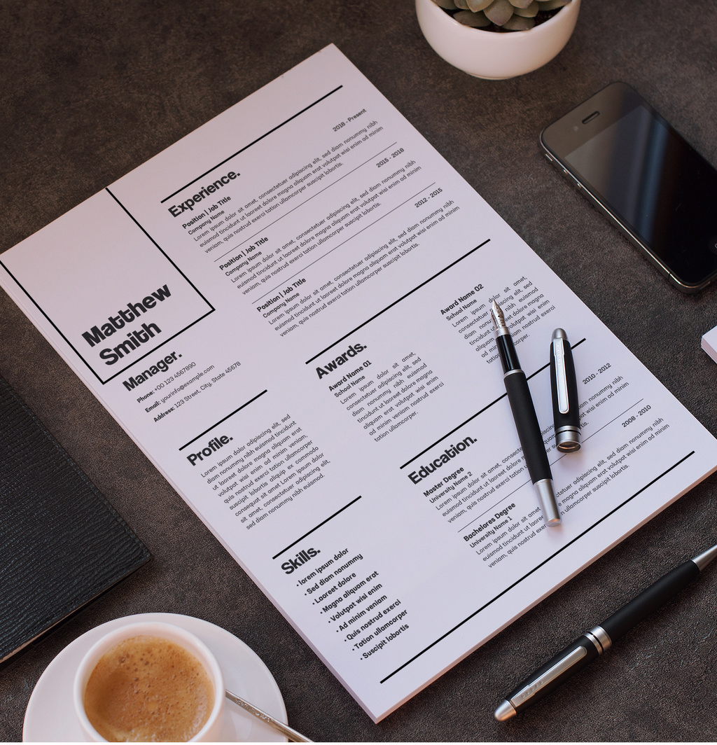 Minimal Resume Layout (AI Format)