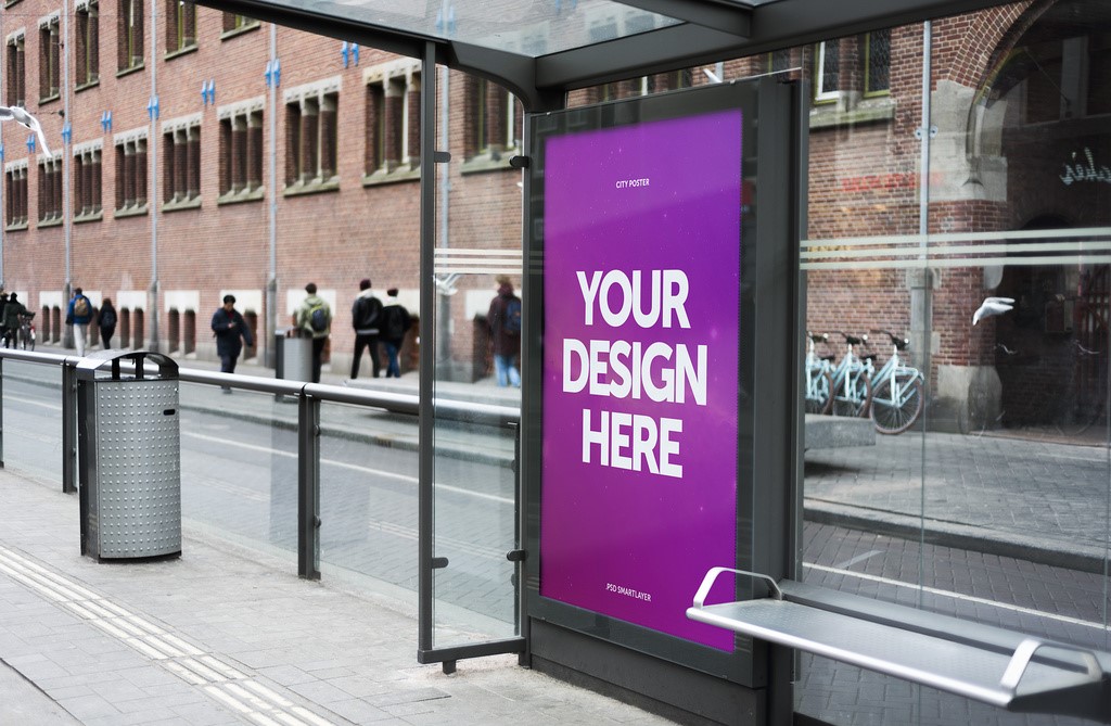 outdoor-kiosk-advertisement-mockup-10-psd